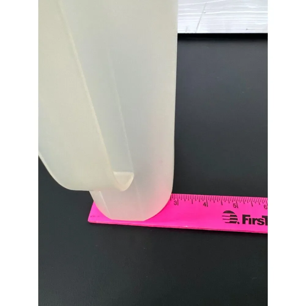 Tupperware slim line